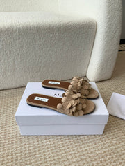 ALAIA FLAT MULE IN BEIGE CREAM SUEDE