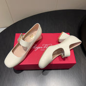 ROGER VIVIER 25S TRÈS VIVIER 50MM IN IVORY CALFSKIN WITH RHINESTONE BUCKLE