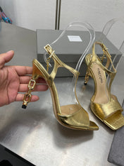HIGH-HEELED T-STRAP SANDAL IN GOLD CALFSKIN