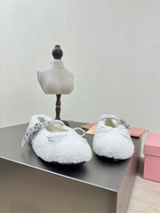 SHEARLING BALLET FLAT WHITE WITH SUEDE STRAP