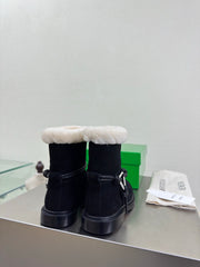 BOTTEGA VENETA 26S FUR-LINED BOOTS IN BLACK SUEDE AND WHITE WOOL
