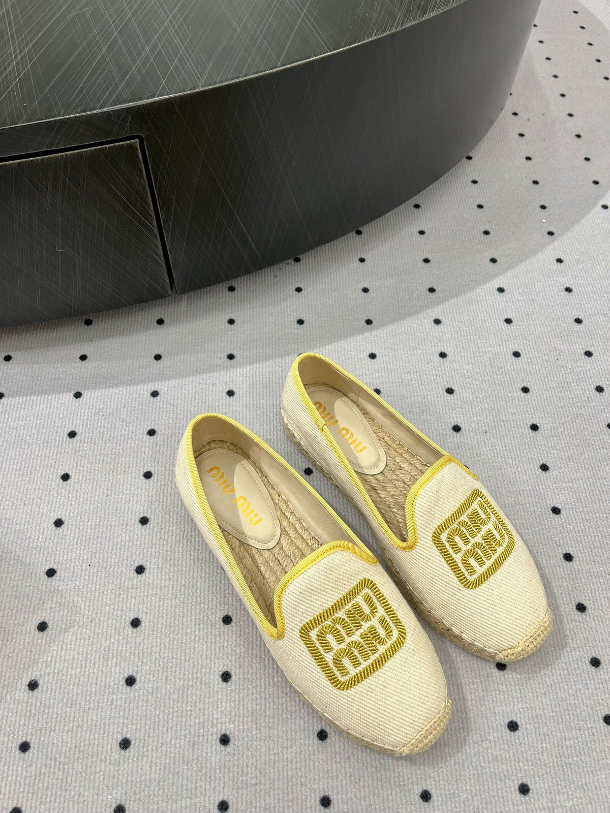 Loafer Shoes Ivory With Yellow Border Fabric Linen