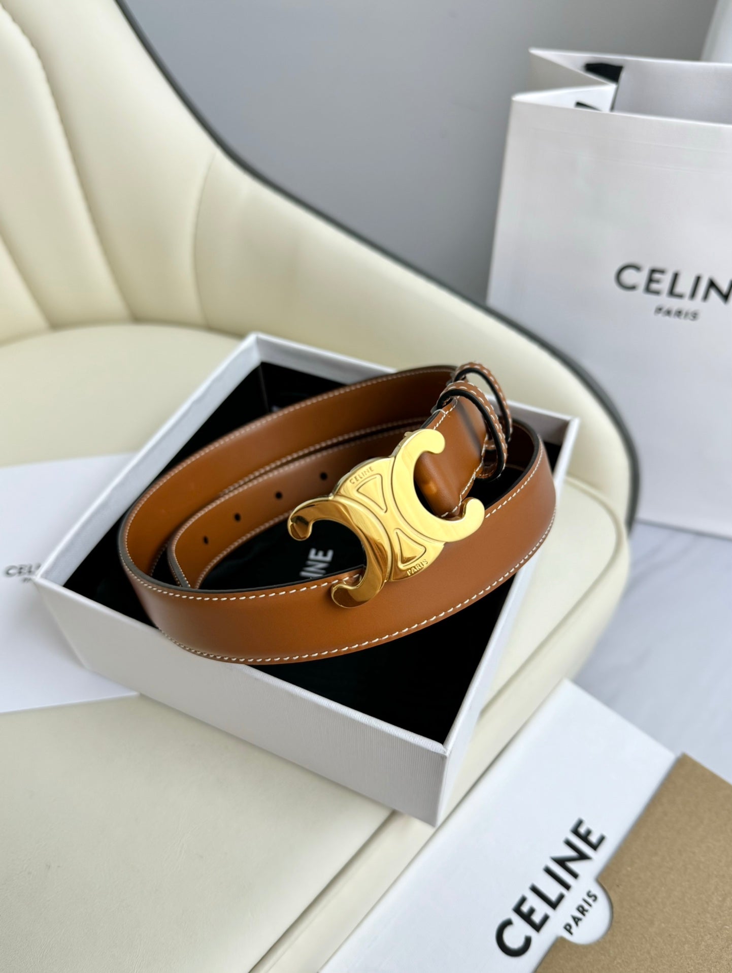 Cel black fashion belt box