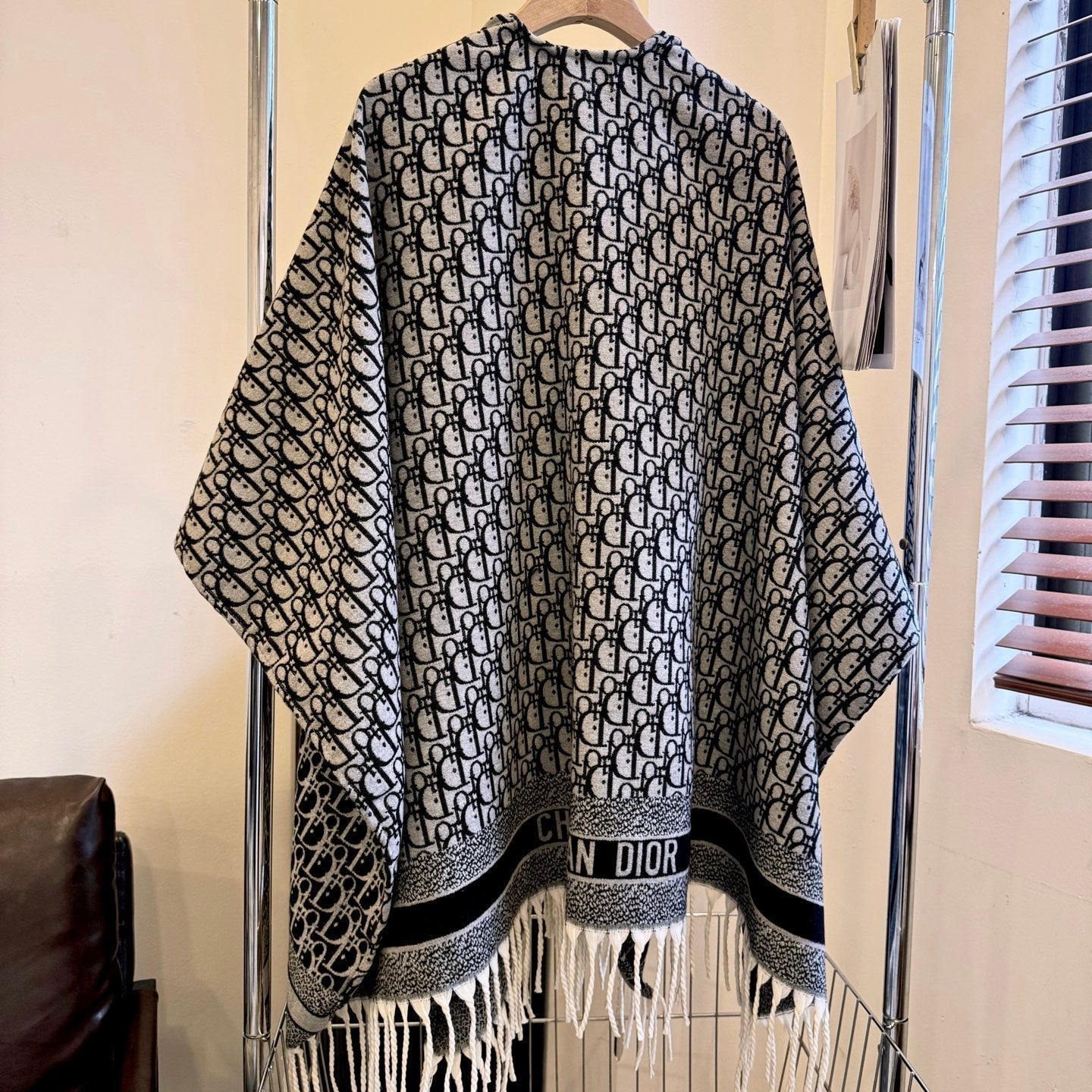 DIOR 25S SHAWL STYLE 188