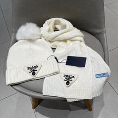 SET SCARF AND HAT IN WHITE CASHMERE AND RABBIT FUR 433247