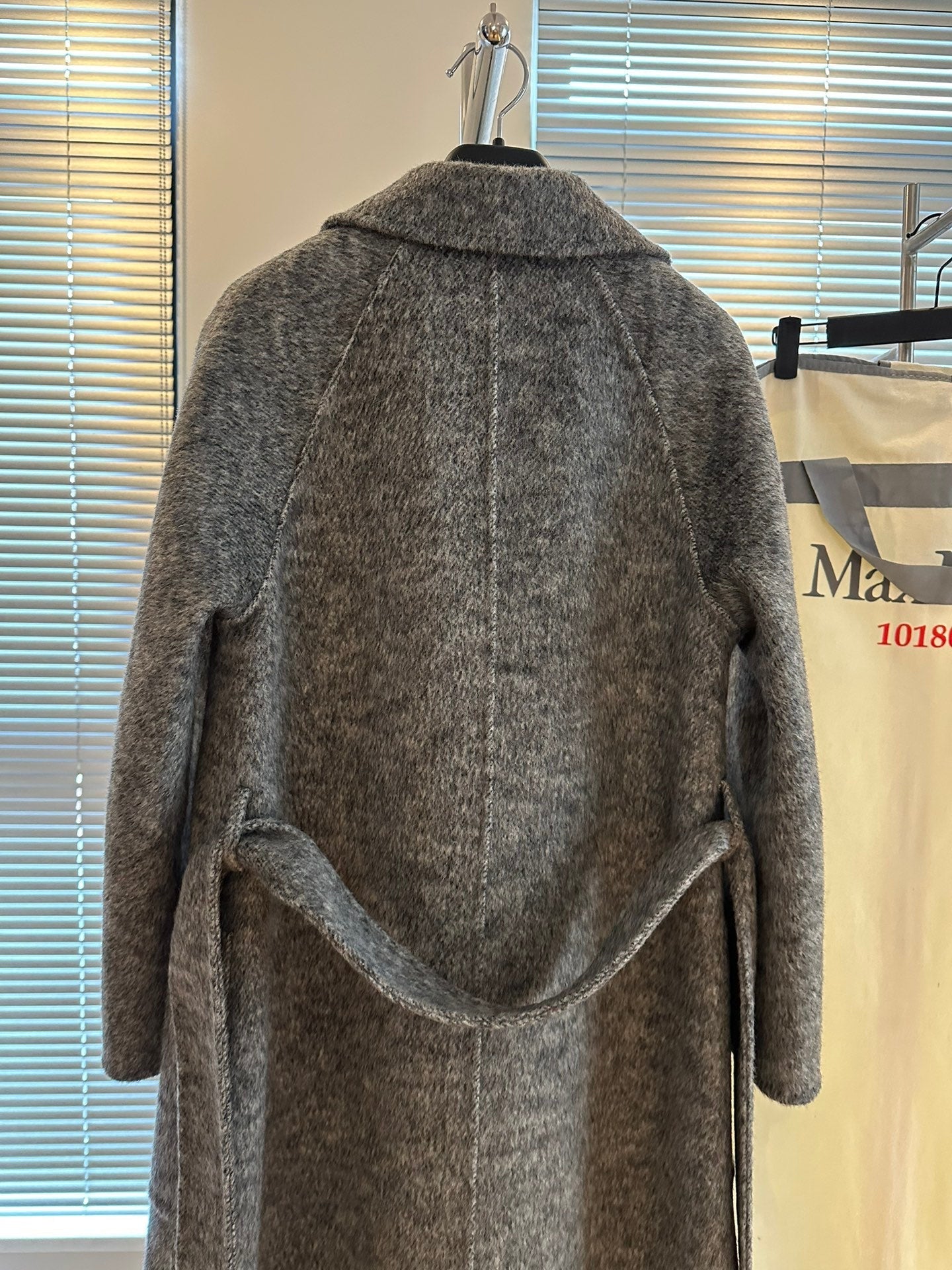 MAX MARA 25S CASHMERE COAT 197