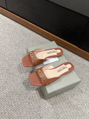 WHITNEY SLIDE IN RED BROWN CROCODILE LEATHER