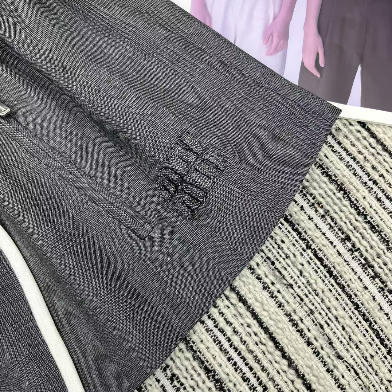 MIUMIU SKIRT STYLE 102