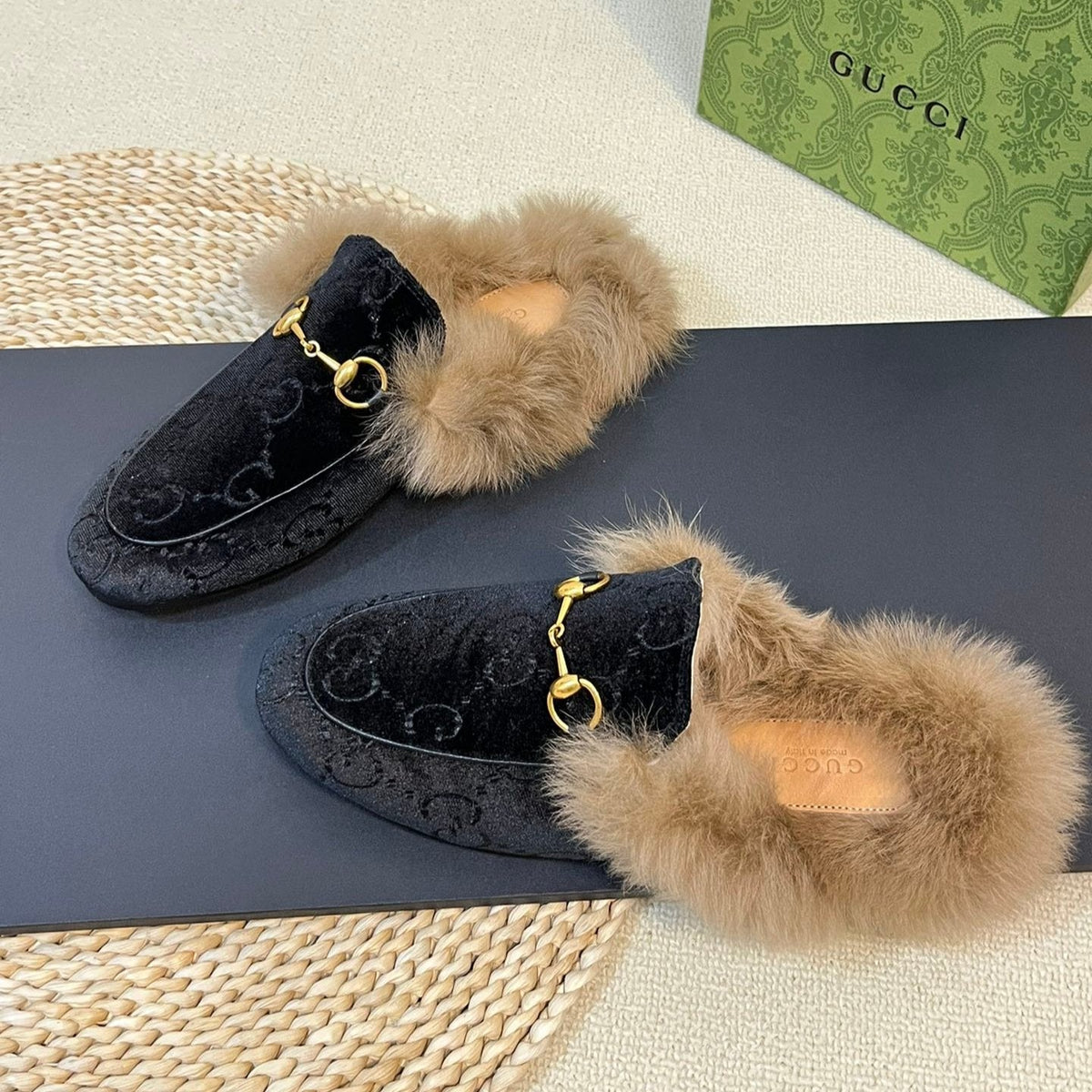 HORSEBIT MULE IN BLACK MONOGRAM VELVET AND LAMB WOOL LINING