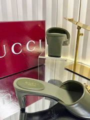 GUCCI 26S HIGH-HEELED SANDALS 45 MM IN MOSS GREEN CALFSKIN