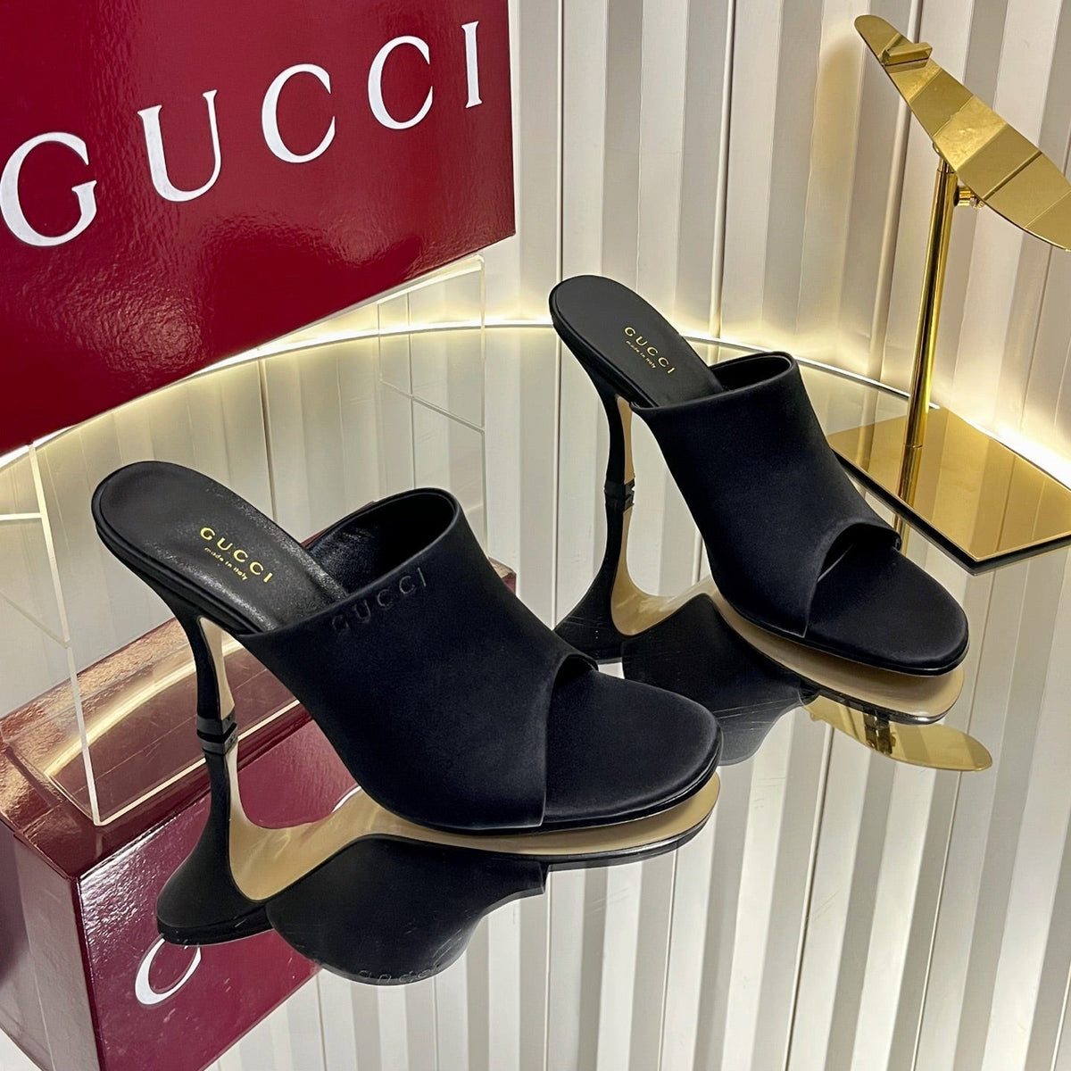 GUCCI 26S HIGH-HEELED SANDALS 100 MM IN BLACK SATIN