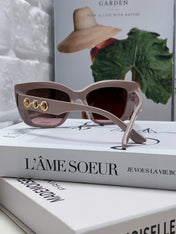 LOGO CAT EYE SUNGLASSES 513003 IN NUDE ACETATE