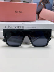 RUNWAY SQUARE SUNGLASSES 513010 IN BLACK ACETATE