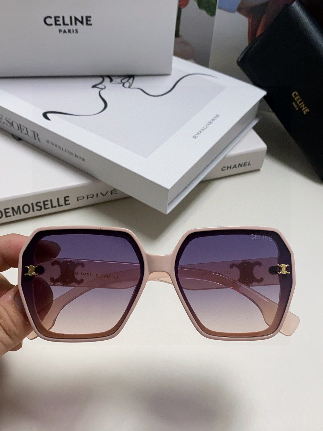 TRIOMPHE SUNGLASSES 552769 IN PINK ACETATE