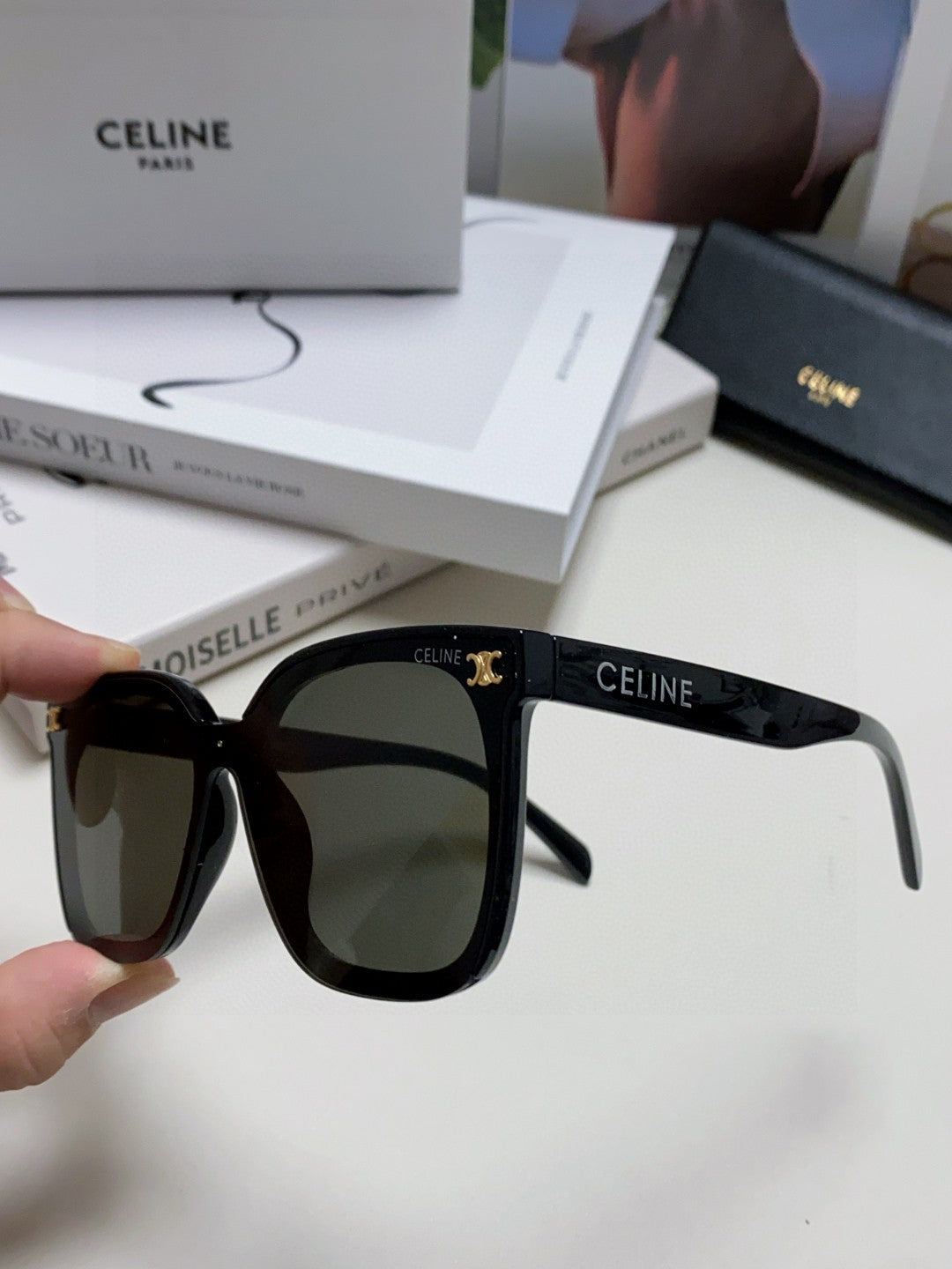 TRIOMPHE SUNGLASSES 552776 IN BLACK ACETATE TEXT LOGO