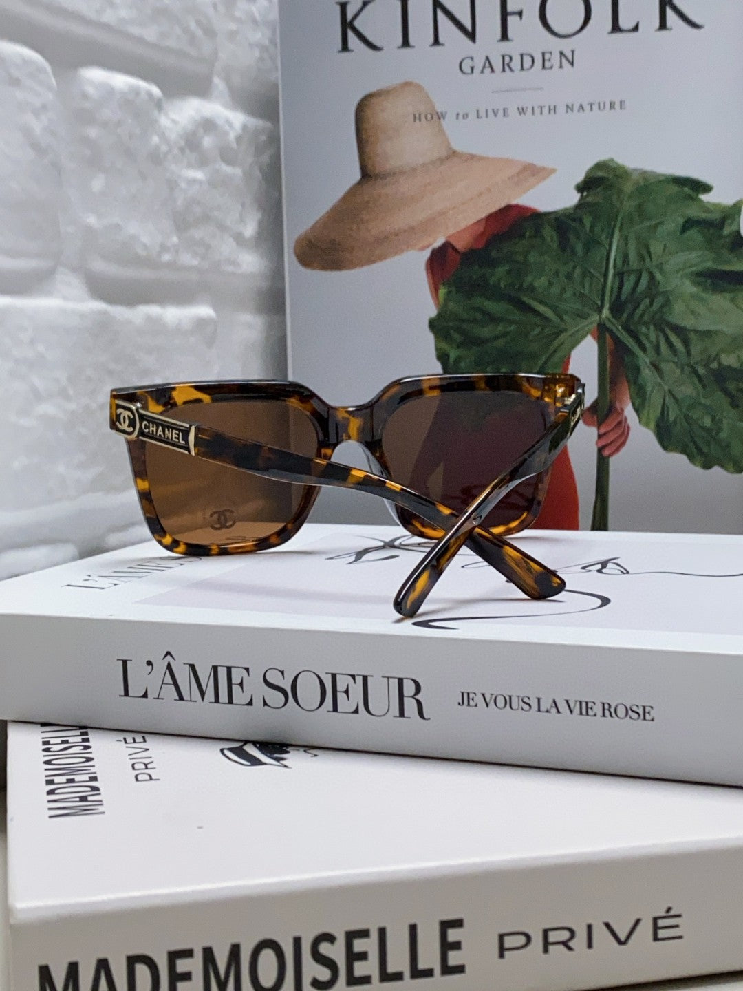 SQUARE SUNGLASSES 632879 IN HAVANA ACETATE