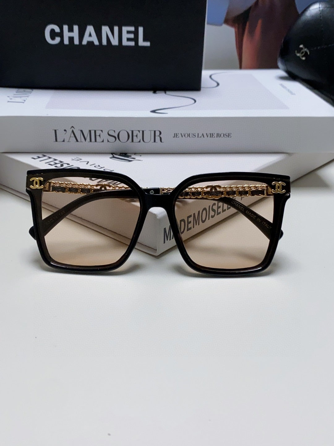 SQUARE SUNGLASSES 632883 IN BLACK ACETATE LIGHT BROWN LENSES