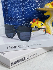 MONTAIGNE SUNGLASS 560862 IN BLACK ACETATE