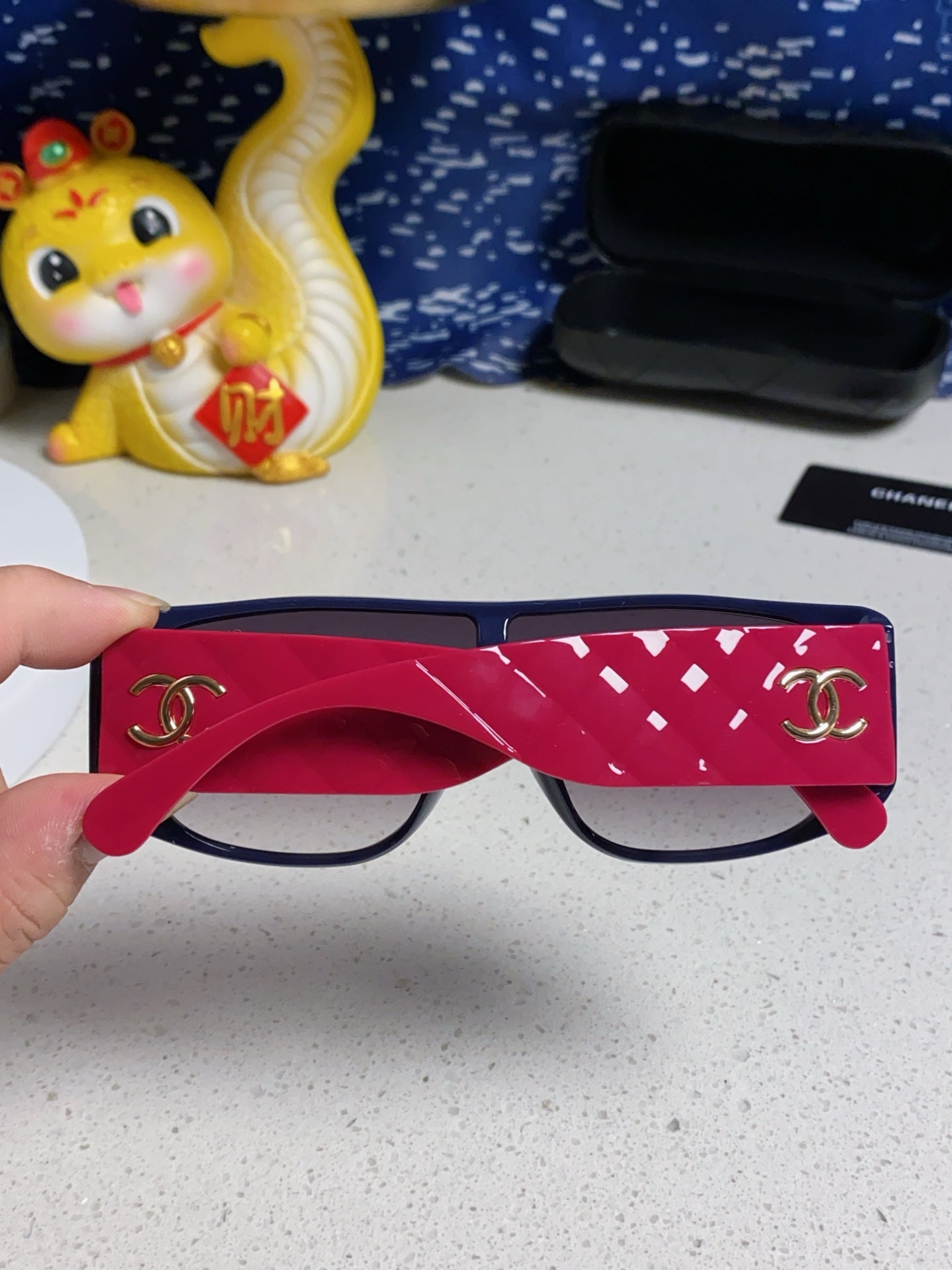 SQUARE SUNGLASSES 641780 IN BLUE ACETATE PINK FRAME