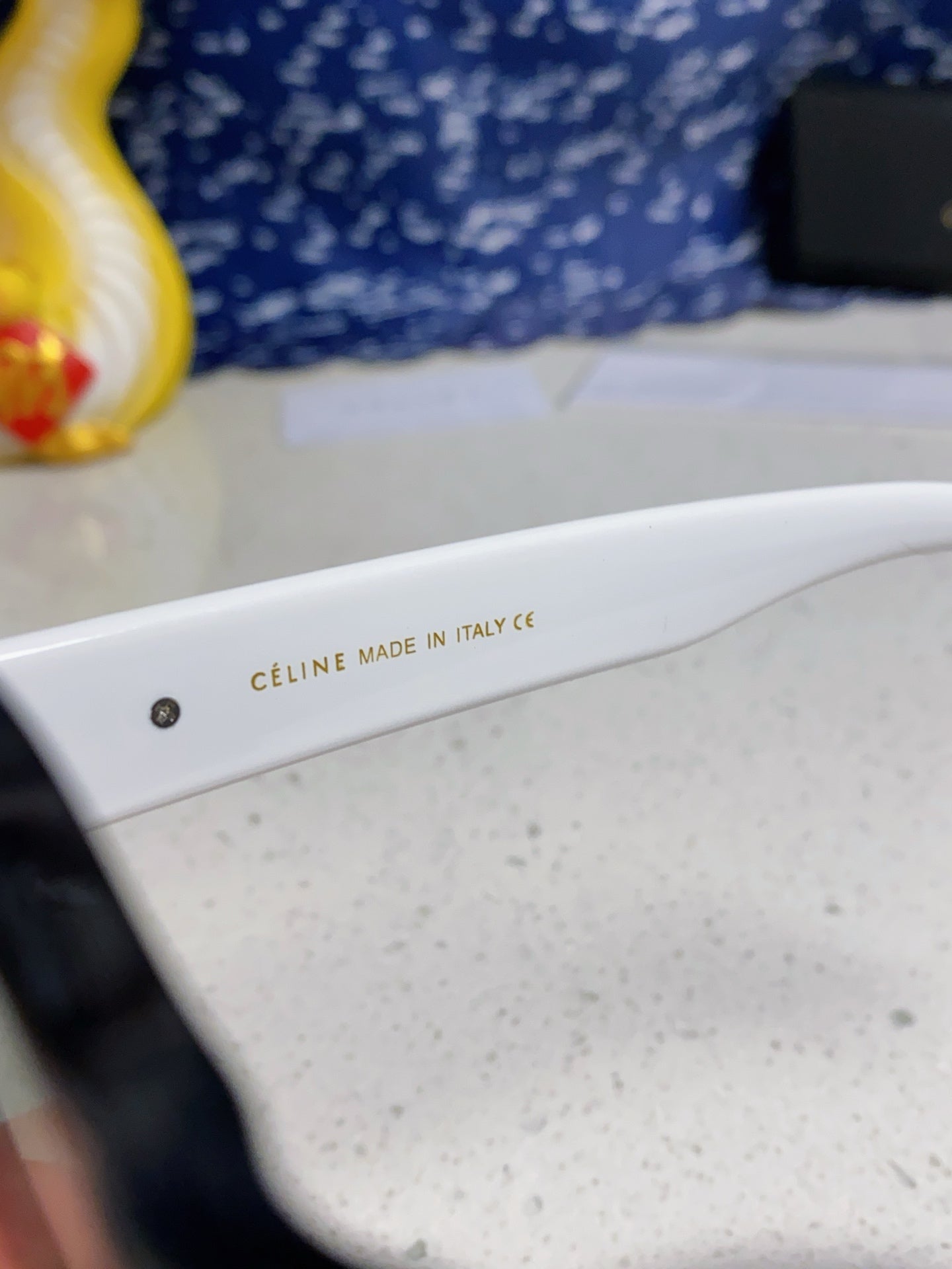 TRIOMPHE SQUARE SUNGLASS 566739 IN BLACK AND WHITE ACETATE