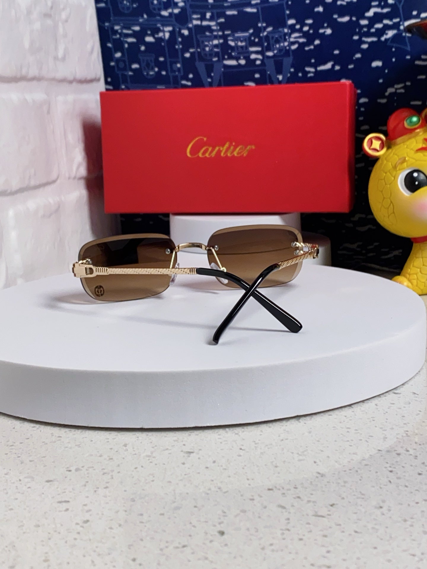 SIGNATURE C DE RECTANGULAR FRAME SUNGLASSES 533233 IN METAL