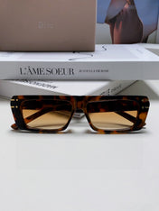 SIGNATURE SUNGLASS 571587 IN HAVANA ACETATE