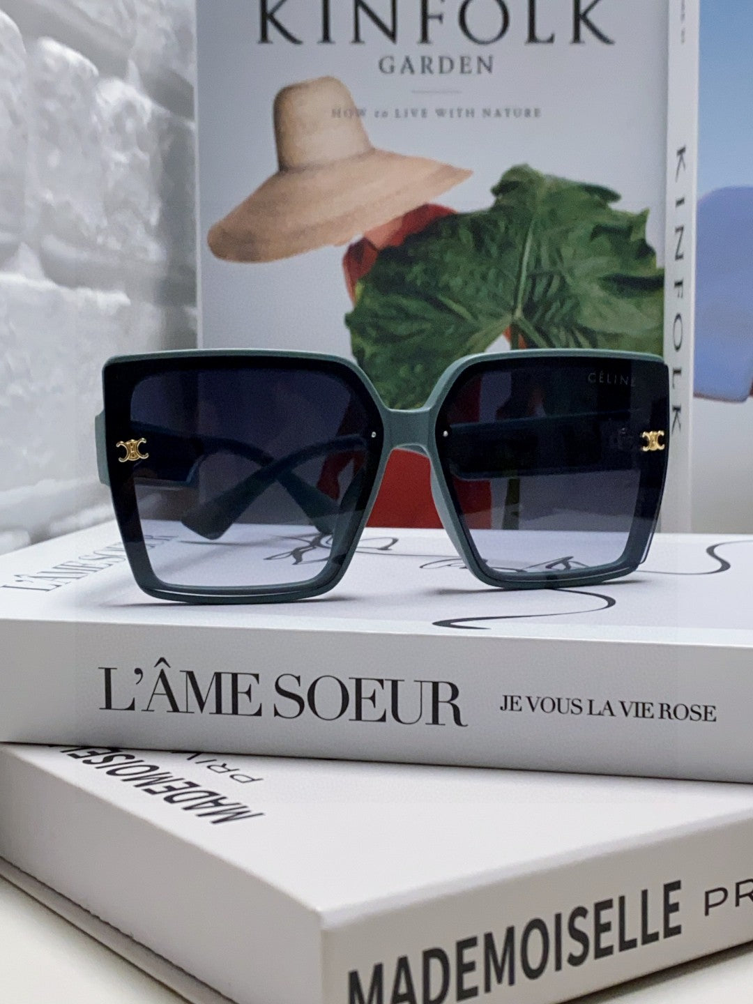 TRIOMPHE SUNGLASSES 573253 IN BABY BLUE ACETATE