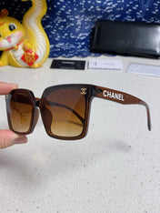 SQUARE SUNGLASSES 641810 IN BROWN ACETATE GOLD CHAIN