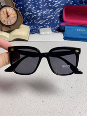 SQUARE FRAME SUNGLASSES 575854 IN BLACK ACETATE