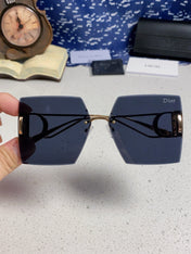 30MONTAIGNE S7U SUNGLASS 578110 IN GOLD METAL GREY LENSES