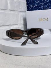 MONTAIGNE SUNGLASS 578112 IN BROWN ACETATE