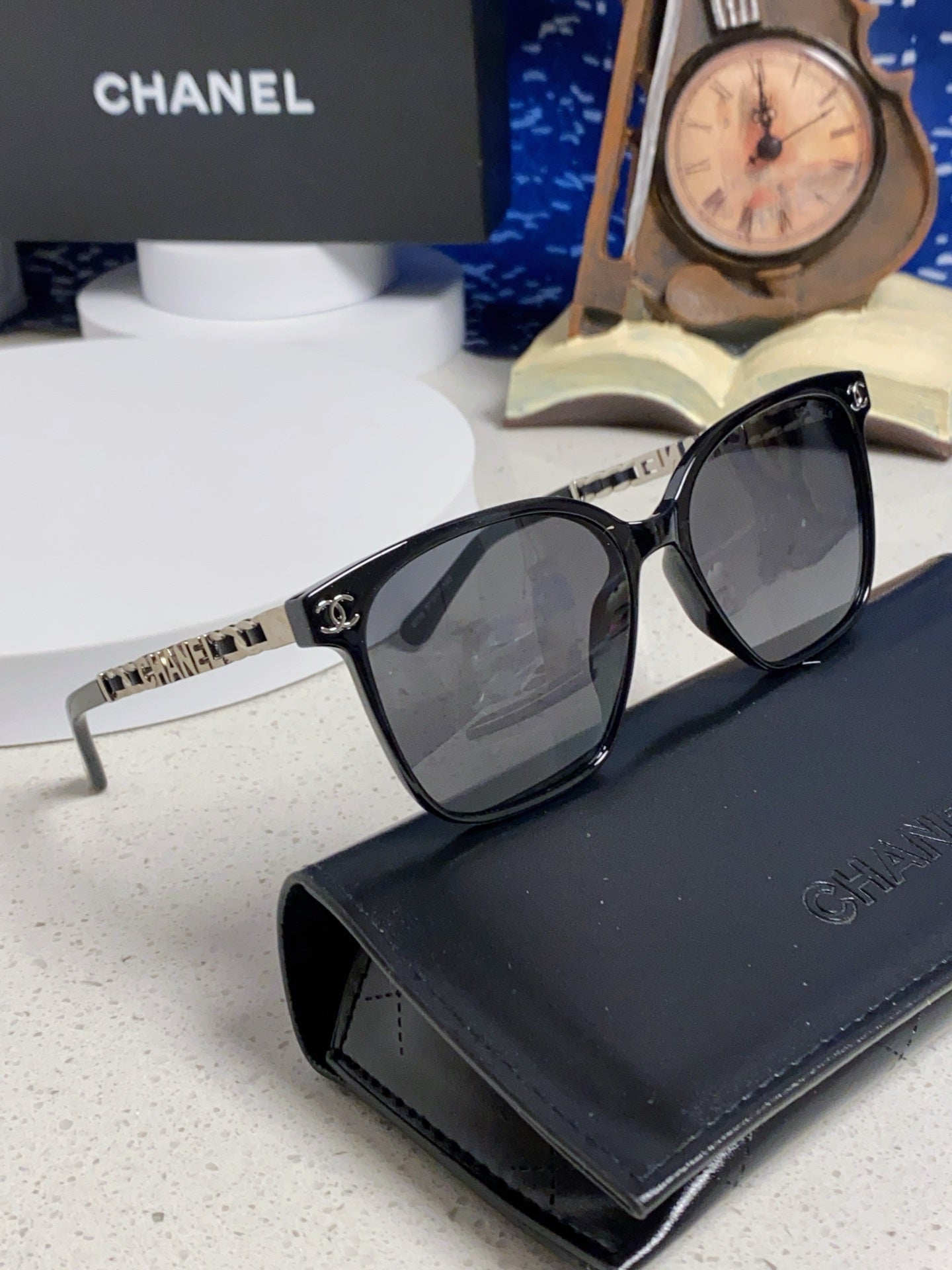 SQUARE SUNGLASSES 632032 IN BLACK ACETATE SILVER METAL