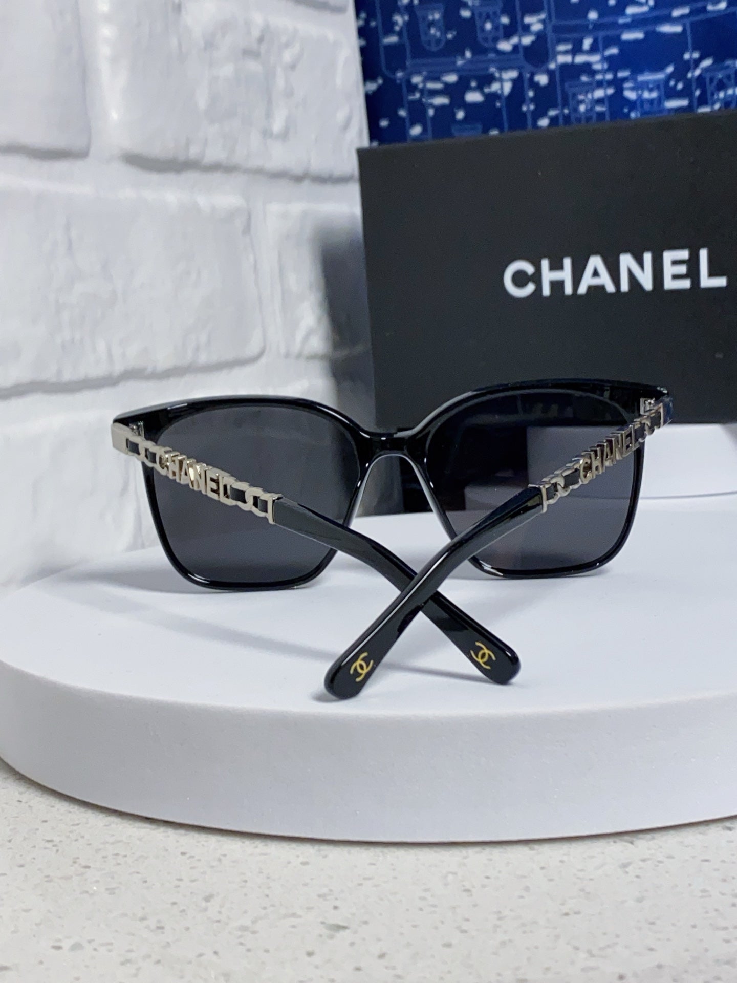 SQUARE SUNGLASSES 632032 IN BLACK ACETATE SILVER METAL