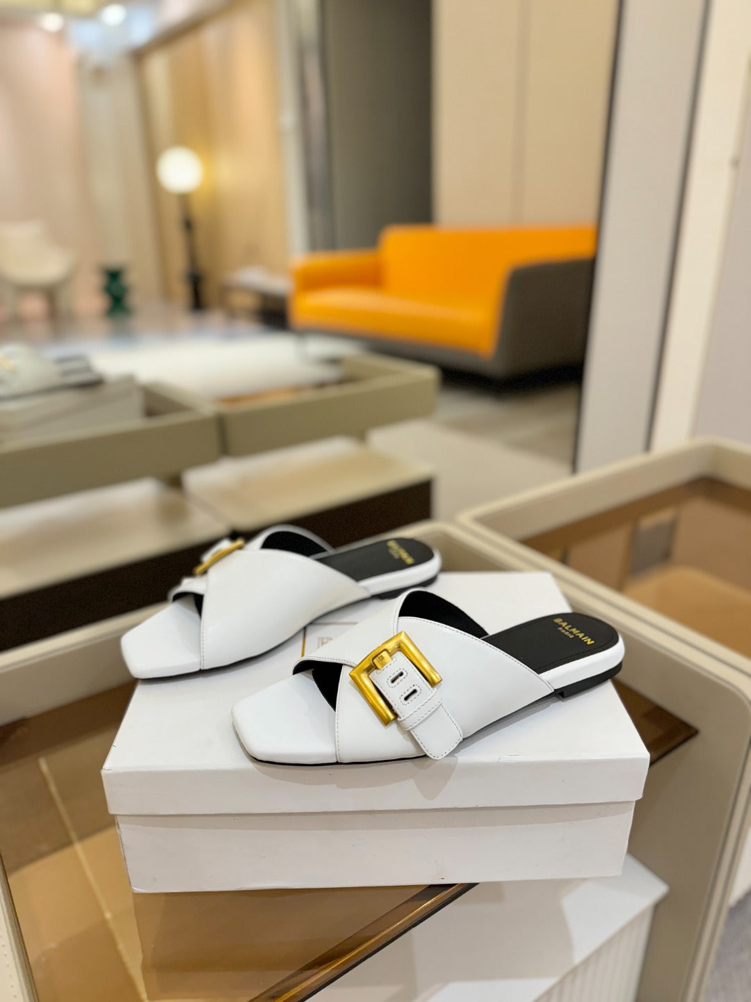 BALMAIN 26S SANDALS IN WHITE CALFSKIN