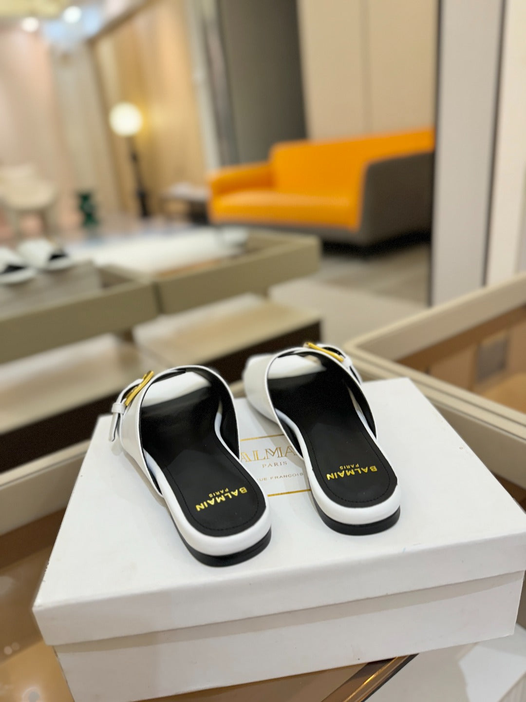 BALMAIN 26S SANDALS IN WHITE CALFSKIN