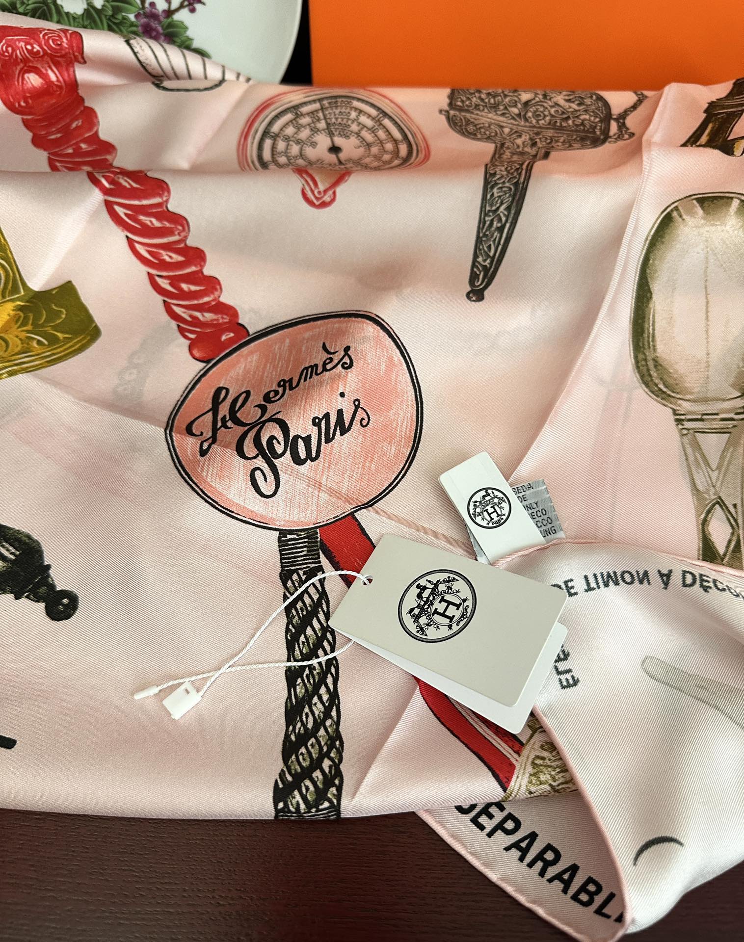 HERMES 25S SCARF 90 IN SILK 004