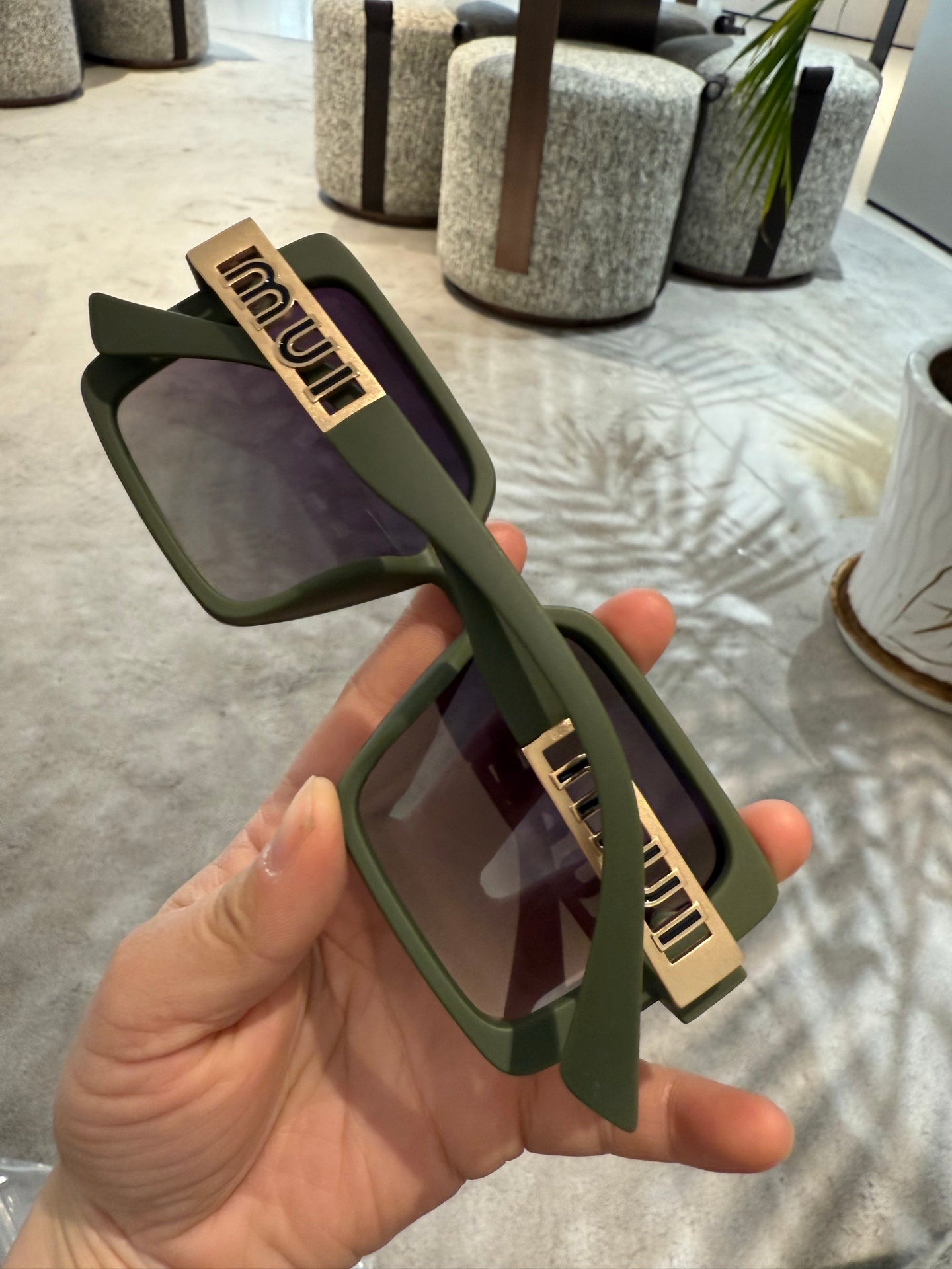 LOGO SQUARE SUNGLASSES 512017 IN GREEN ACETATE