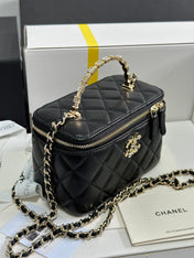 VANITY CASE 18 IN BLACK CALFSKIN GOLD HARDWARE