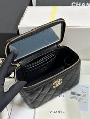 VANITY CASE 17 CRYSTAL STUDDED LOGO IN BLACK CALFSKIN GOLD HARDWARE