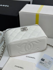 MINI VANITY TOP HANDLE CASE 17 IN WHITE CAVIAR SKIN SILVER-TONE PLATED METAL