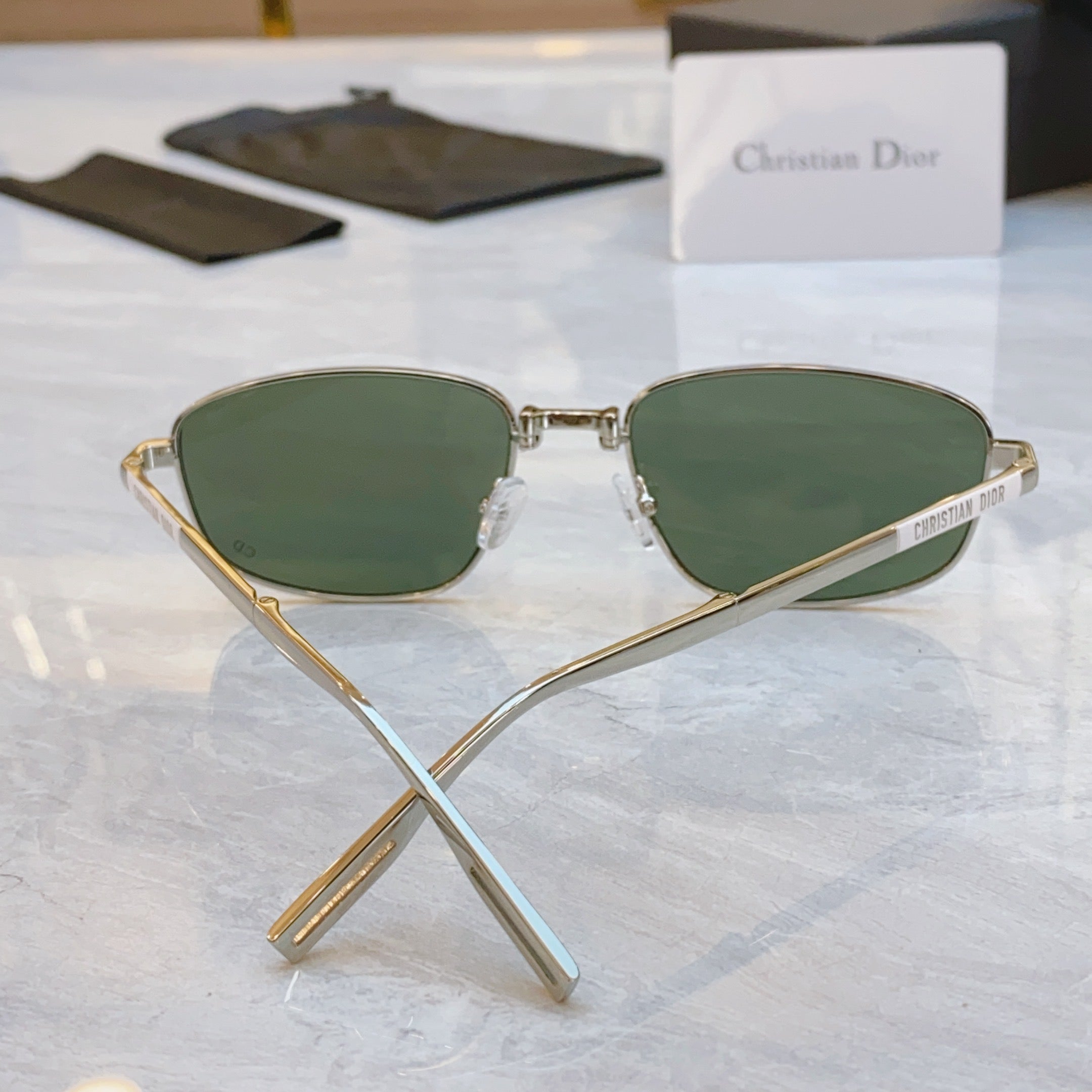 FOLDABLE SUNGLASS DIOR90A1U IN METAL