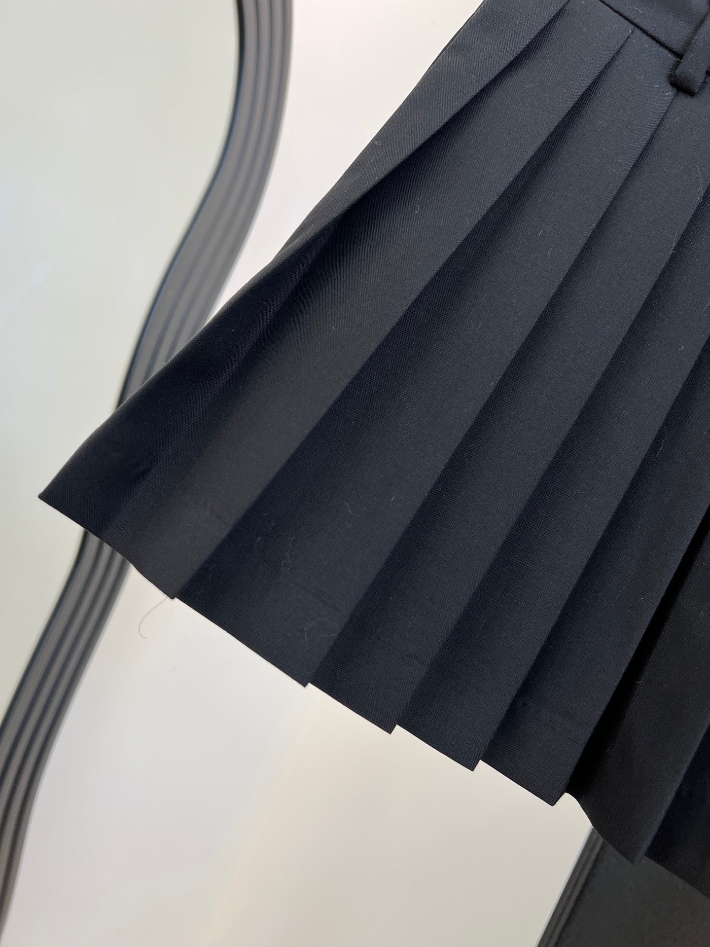 MIUMIU 26S MINI PLEATED SKIRT 886