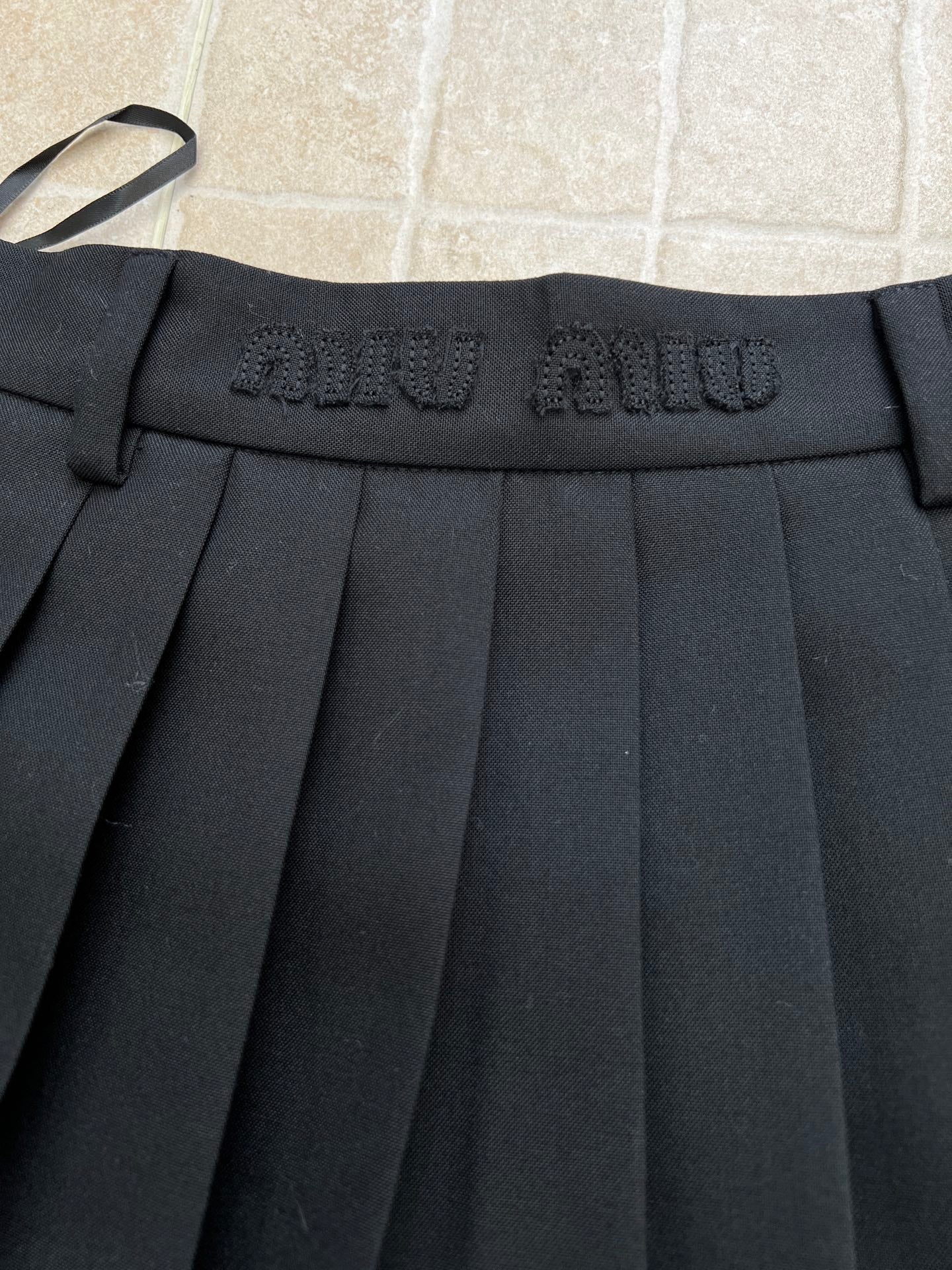 MIUMIU 26S MINI PLEATED SKIRT 886