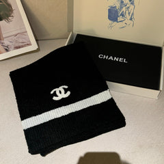 CHANEL 25S SCARF 170 IN CASHMERE 932158