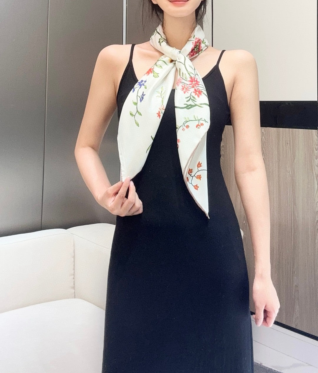 DIOR SCARF 90 CM IN SILK 646489