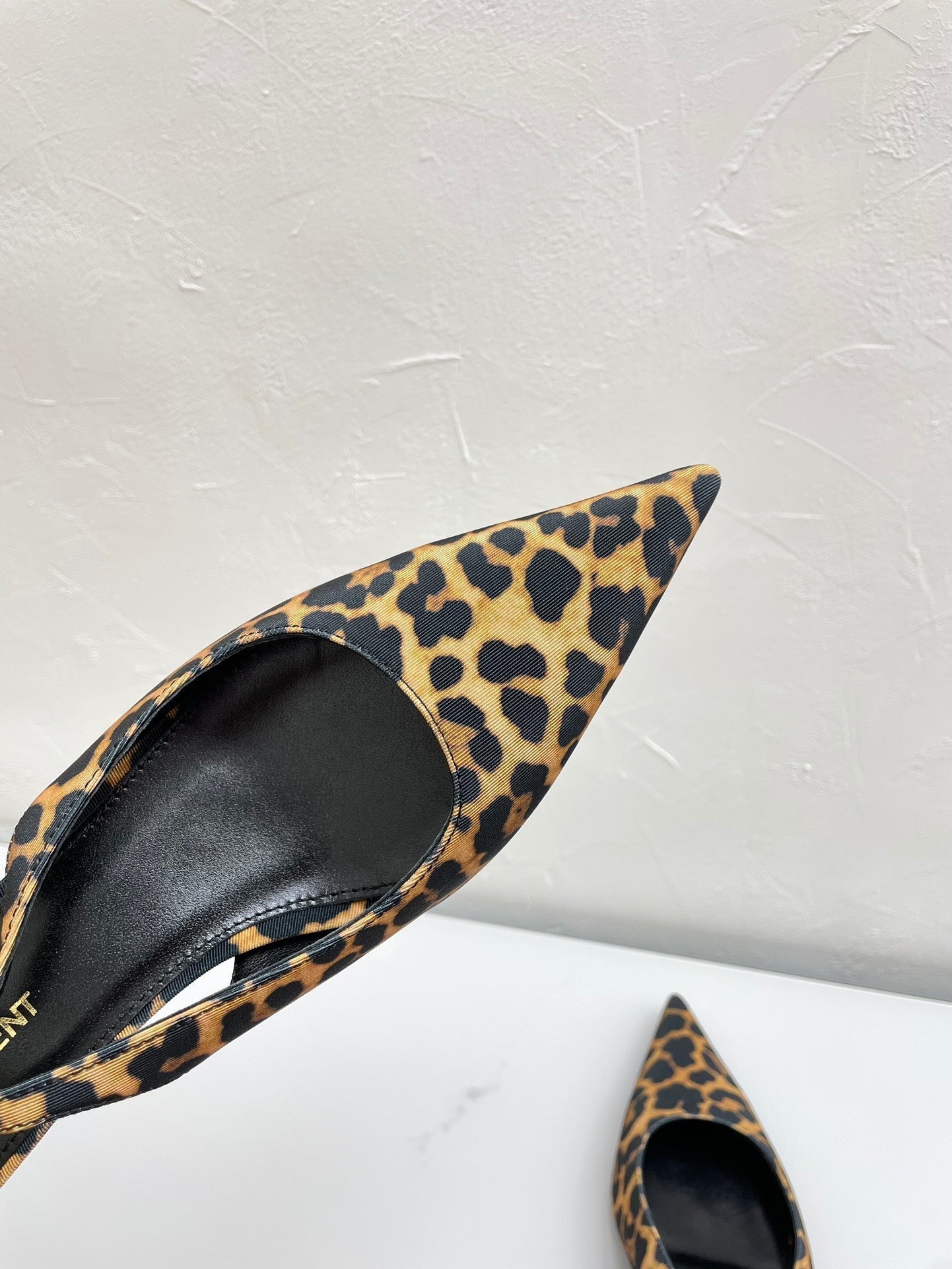 CHERISH SLINGBACK PUMPS 35 IN LEOPARD GROSGRAIN