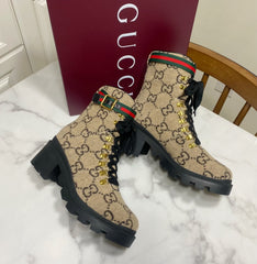 GUCCI 26S PLATFORM ANKLE BOOTS 70 MM IN BEIGE WOOL