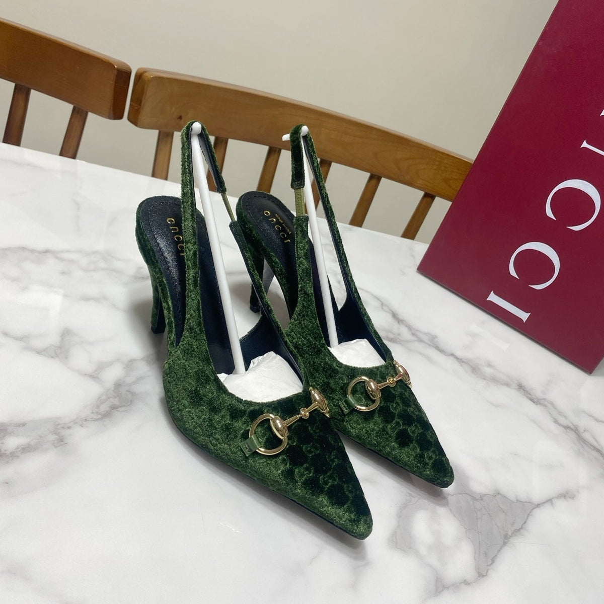 GUCCI 26S SLINGBACK HEELS 85 MM IN DARK GREEN VELVET