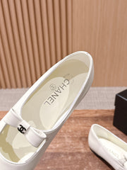 CHANEL 25S BALLET MARY JANES BLACK AND IVORY IN CALFSKIN