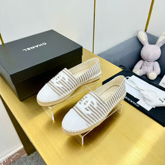 CC SLIP-ON 25S IN BEIGE AND WHITE FABRIC WITH STRIPED PATTERN